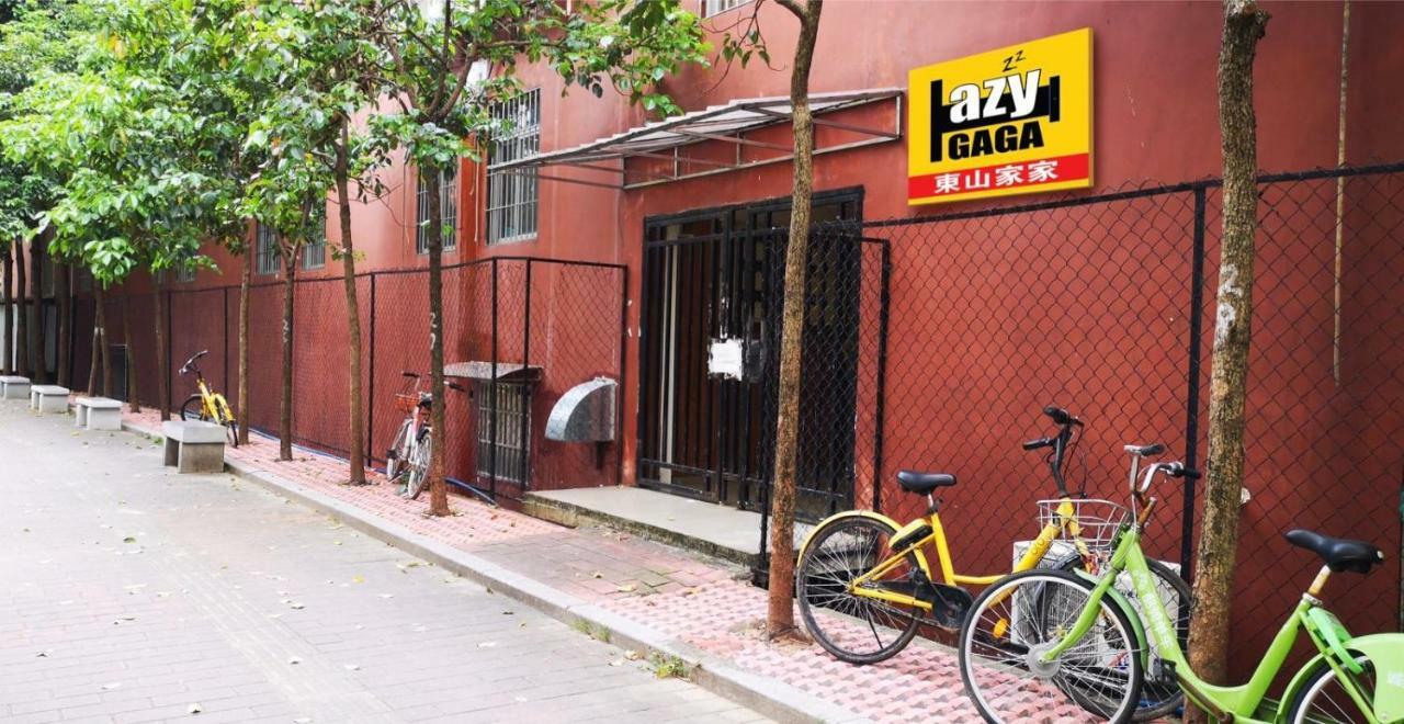 Dong Shan Gaga Hostel Guangzhou Bagian luar foto