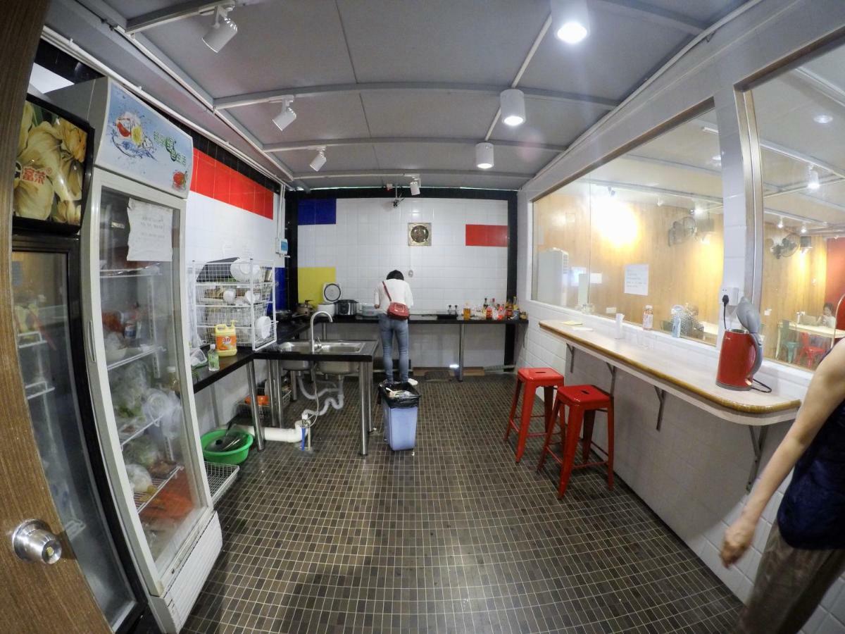 Dong Shan Gaga Hostel Guangzhou Bagian luar foto